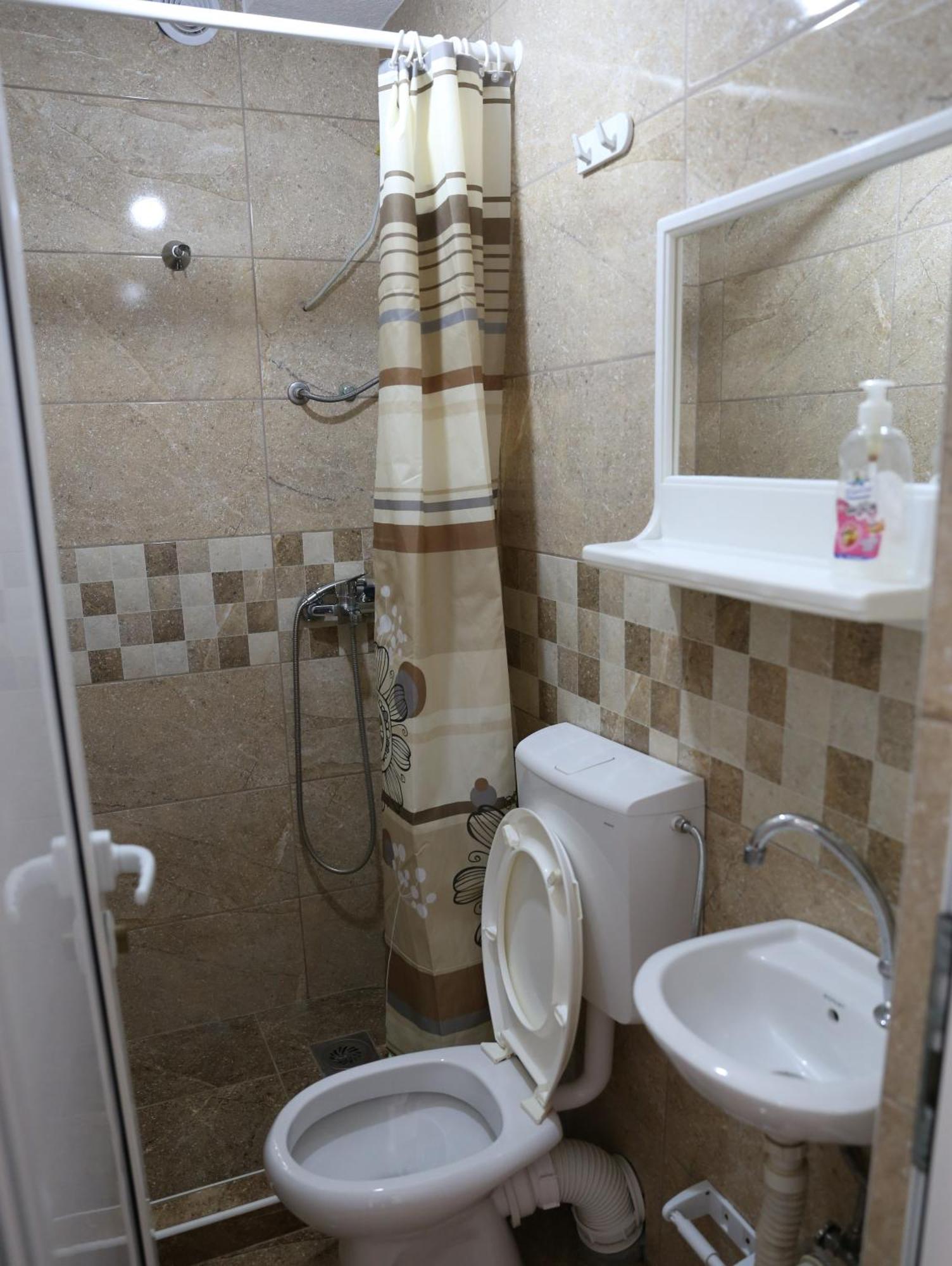 Apartment Friendly House Ulcinj